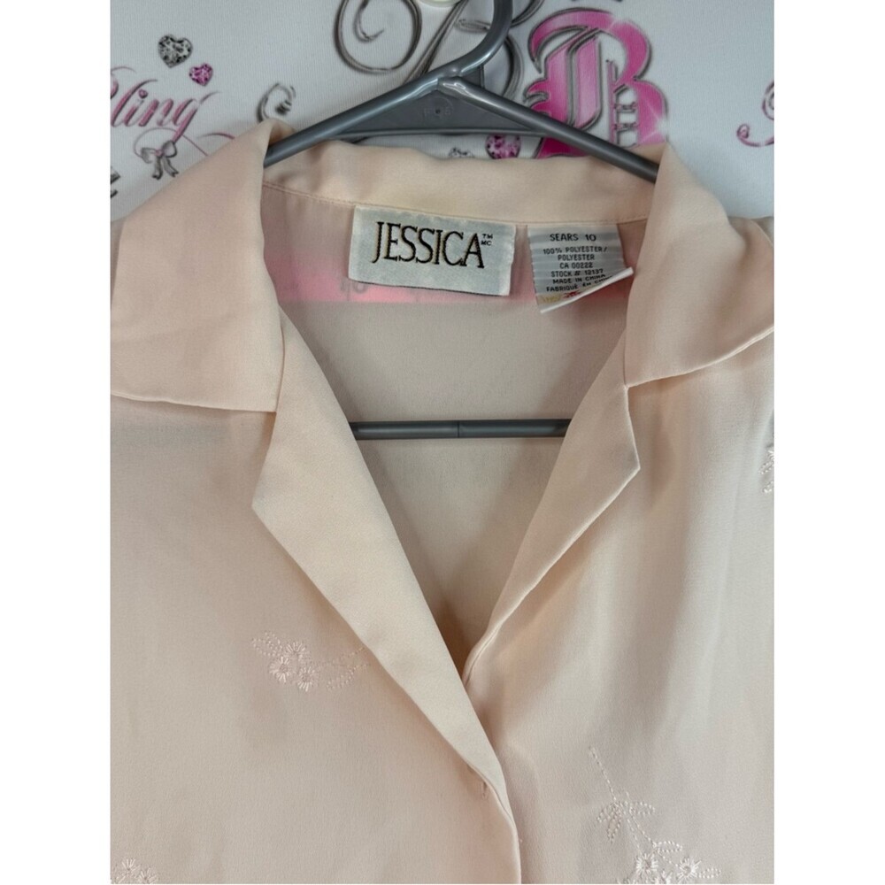 Jessica tshirt Blush Cream/White Embroidered Short-Sleeve Button Front Shirt - Picture 7 of 10